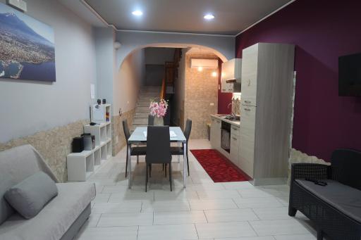 casa vacanze mongibello - Housity