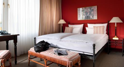 Hotel Elbflorenz Dresden - Housity