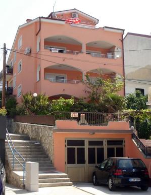 Apartment Vojka - Housity