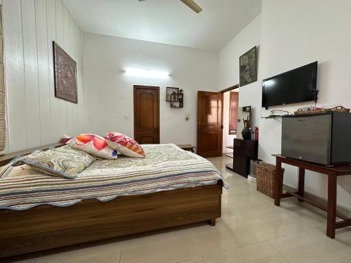 Luxurious Homestay- Chandīgarh - Housity