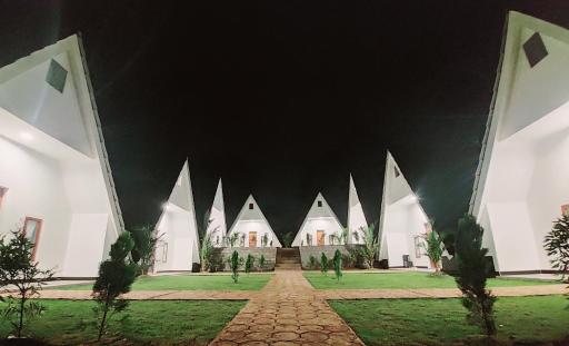 Tumpak sewu cottages - Housity