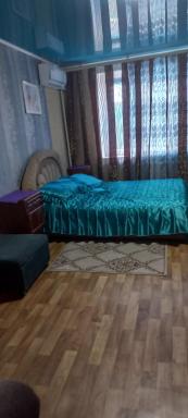 кв посуточно Кривой Рог на 4 Заречном Кривой Рог - Housity