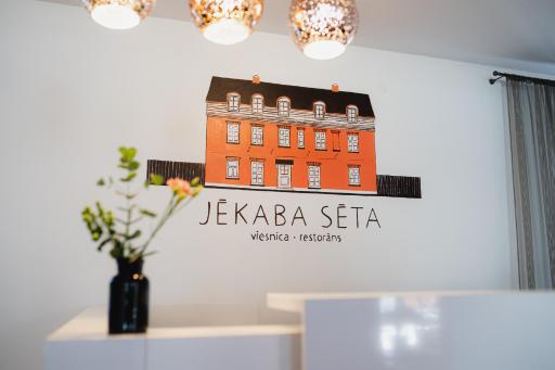 Jēkaba sēta - Housity