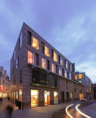 H4 Hotel Münster - Housity