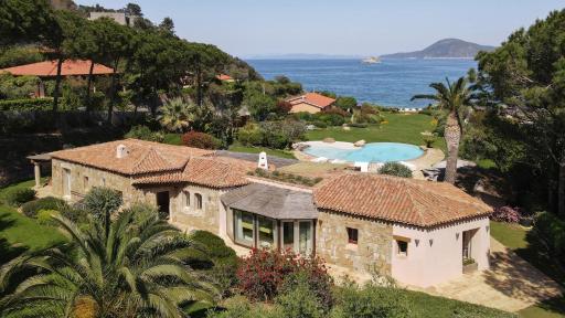 VILLA PADULELLA 8&2, Emma Villas - Housity