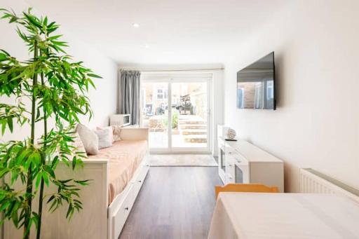 New COSY HOMES - Housity