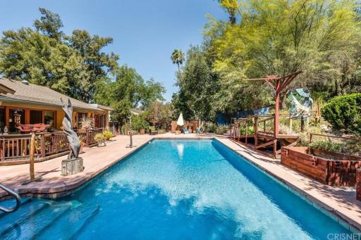Villa La Reforma - Newly Designed 4BR HOUSE & POOL in Los Angeles by Topanga - Housity