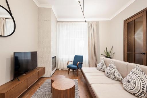 Kaunas Town Hall Apartment 5 by URBAN RENT - Housity