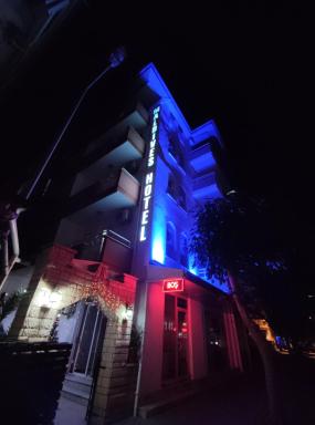 MALDİVES APART OTEL - Hizvo