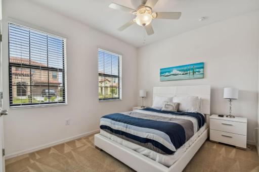 Large family friendly Vacation Home, Private Pool, Golf course location, Nr Orlando Disney Parks Florida - Housity