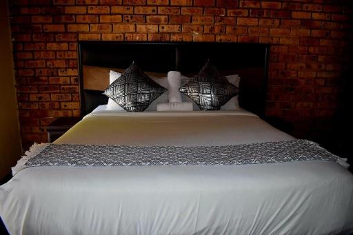 T.T Monate Guest House +27605237177 - Housity