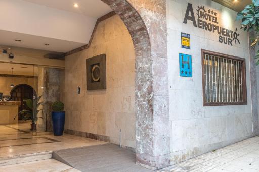 Aeropuerto Sur Hotel - Housity