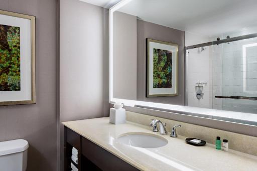 Sheraton Dallas Hotel - Housity