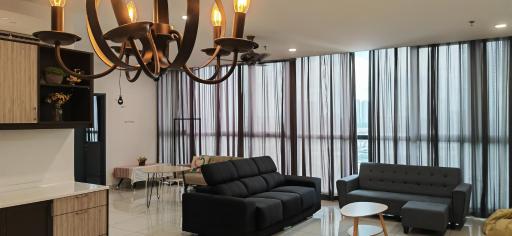 Petaling Jaya Atria Sofo Suite - Hizvo