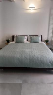 Room 28 - Housity