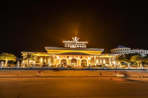 Dynasty Casino Hotel - Housity