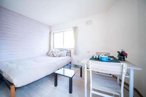 Sumiyoshi House Room A - Housity