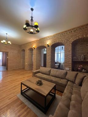 Guest House Anuki - Housity
