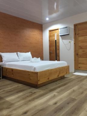 M LILOAN PENSION HOUSE - Housity