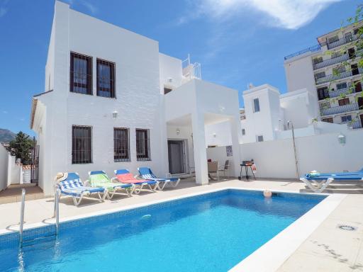 Nerja Paradise Rentals - Villa Perla - Housity