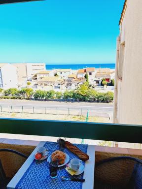 Appartement Moderne, face à la Mer - Housity