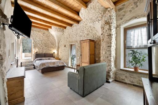 Fuggi nel verde 2 - Housity