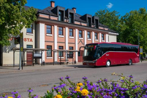 Talsi bus station apartment - Housity