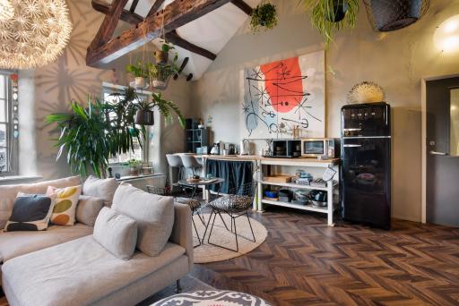 The Colour House, Kendal Getaway - Housity