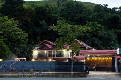 Galaxy Hotel Abepura - Housity