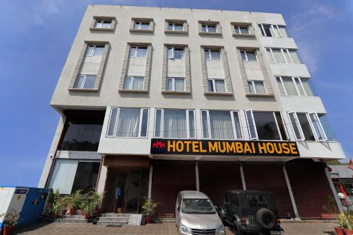 Hotel Mumbai House Express Udaipur - Housity