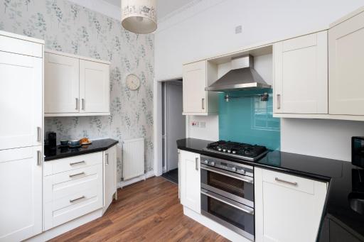Garden maisonette in Bath city centre - Housity