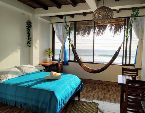 Rustica Beachfront Minisuites - Housity