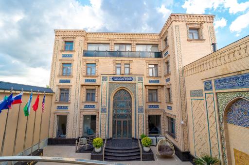 Shohjahon Palace Hotel & Spa - Housity