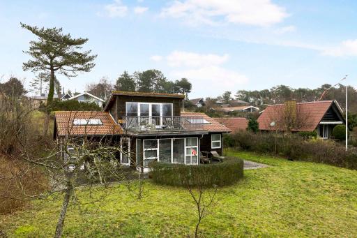 Holiday Home With Spa, Sauna And Beautiful View - Housity