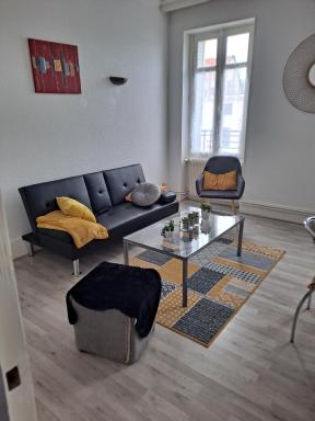 Bord du cher, simple et pratique - Housity