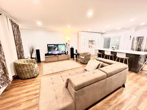 Cozy & Stylish Haven - Housity