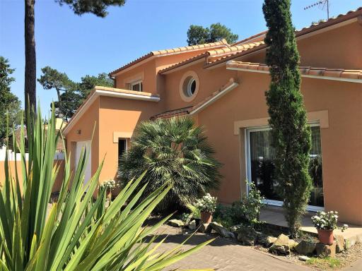 Maison spacieuse près de la mer à Saint-Brevin, 8 pers, jardin, WiFi, jeux, parking, bébé. - FR-1-392-126 - Housity