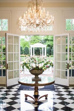 The Duke Mansion - Housity