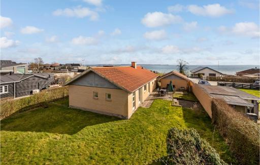 Awesome Home In Egå With Kitchen - Housity