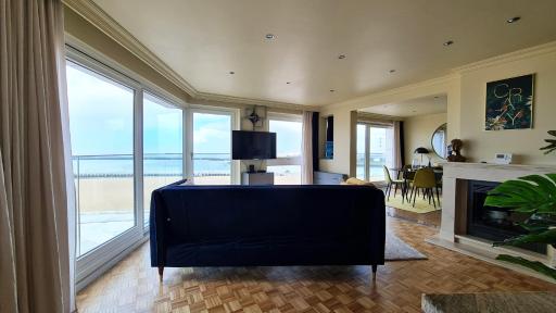 Maui - zeezichtappartement te Oostende - Housity