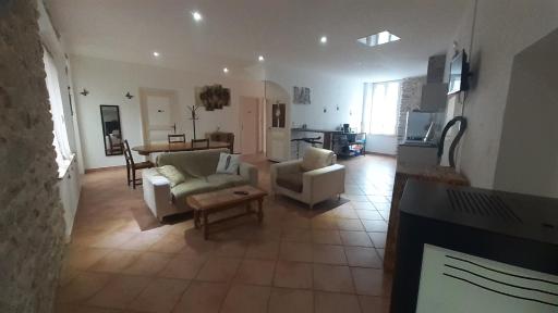 Appartemment situé a lacaune les bains - Housity