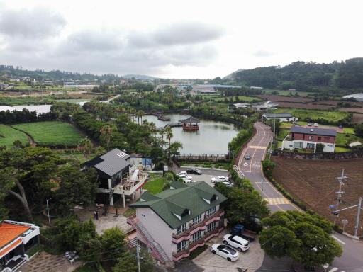 Yeonhwachon Pension - Housity