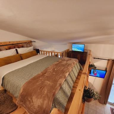 Luxury Loft Apartment Vivian - Housity