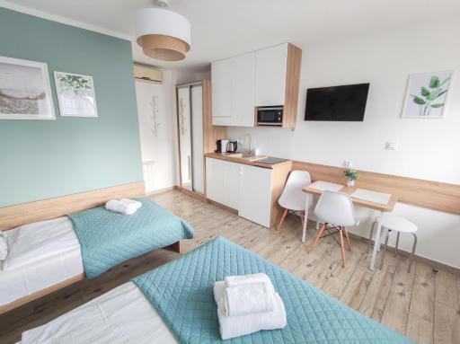 Konik Morski - Housity