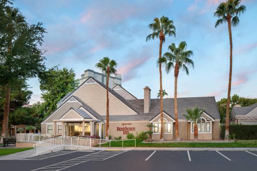 Residence Inn by Marriott Las Vegas Convention Center - Housity