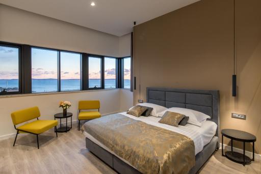 Seascape Luxury Rooms - Housity