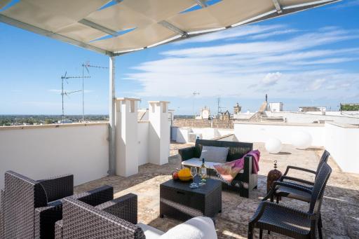 1700's House with Panoramic Rooftop Terrace in Matino - Housity