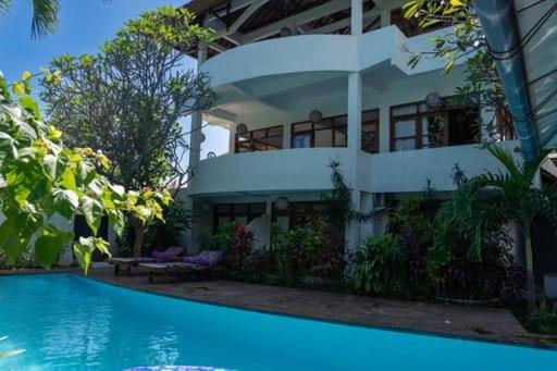 Mimpi Manis Air Sanih - Housity
