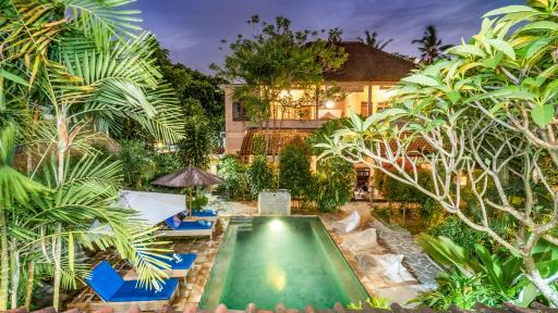 Cafe Wayan Cottages Senggigi - Housity