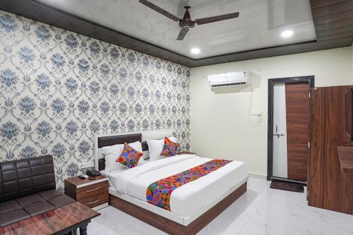 FabHotel Rajdhani - Housity